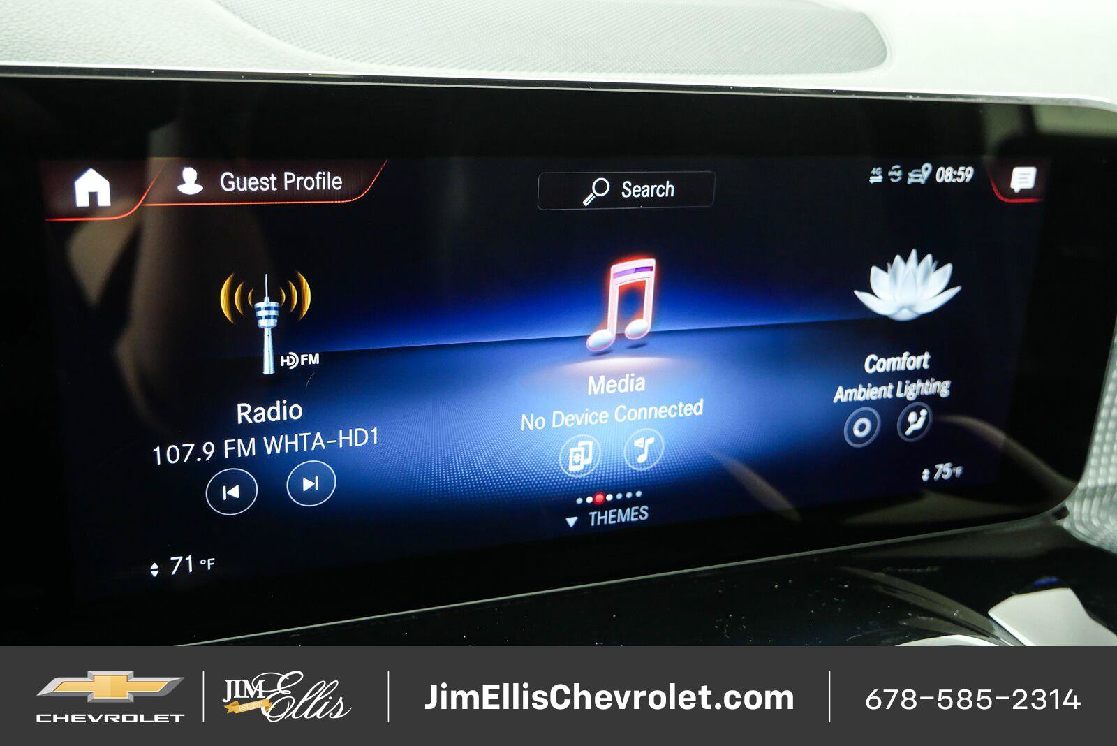 Used 2022 Mercedes-Benz GLB 250 w/ Premium Package Lite image 13