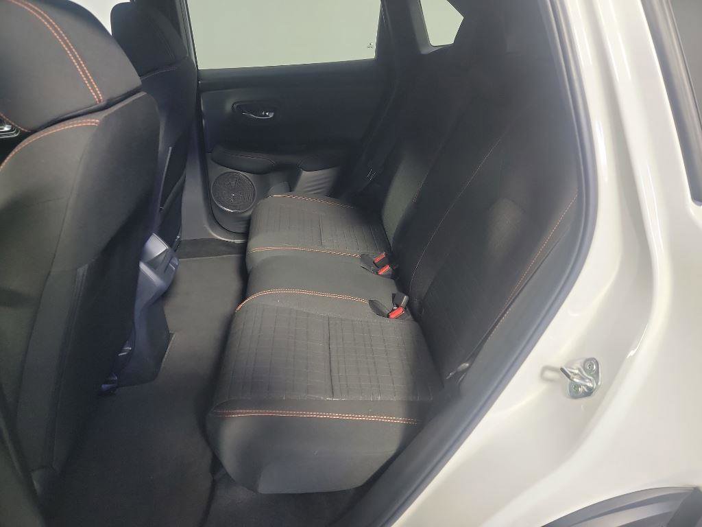 Certified 2025 Honda HR-V Sport image 17