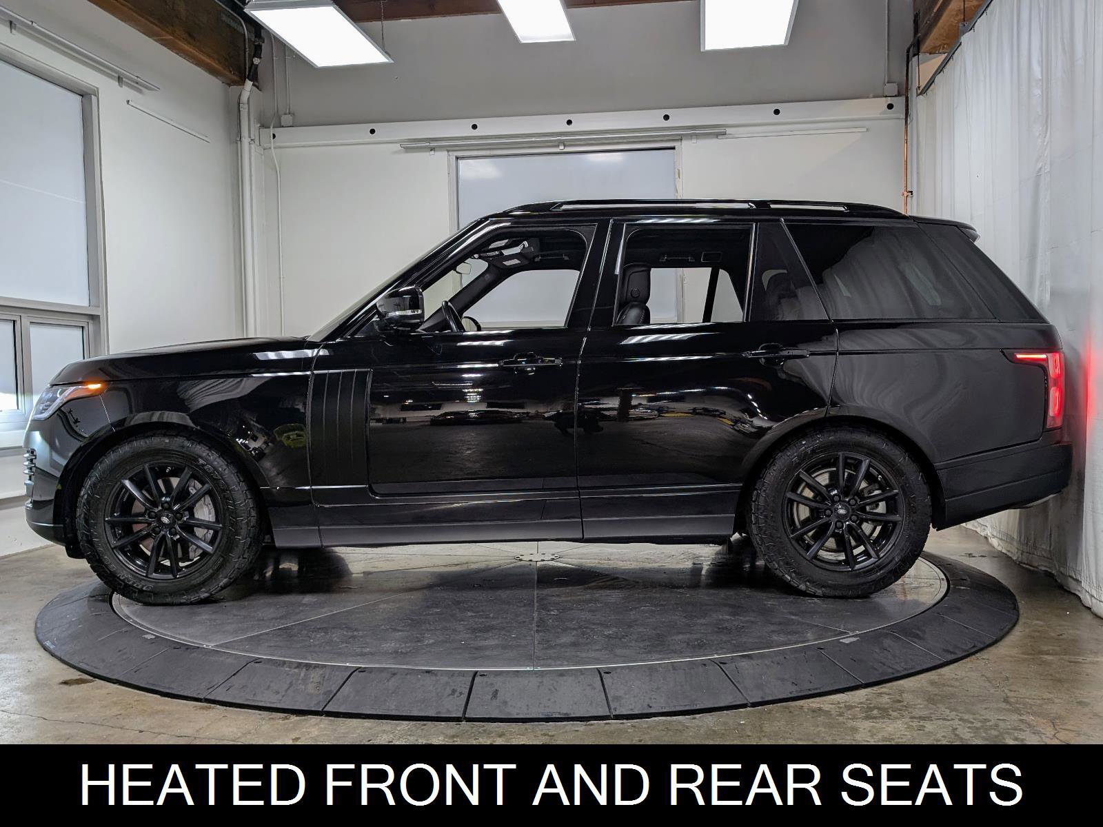 Used 2020 Land Rover Range Rover image 5