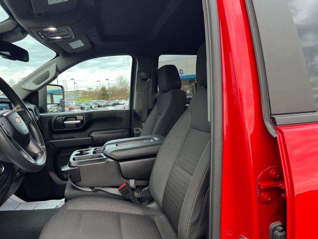 Used 2024 Chevrolet Silverado 2500 Custom w/ Custom Value Package AWD/4WD image 19