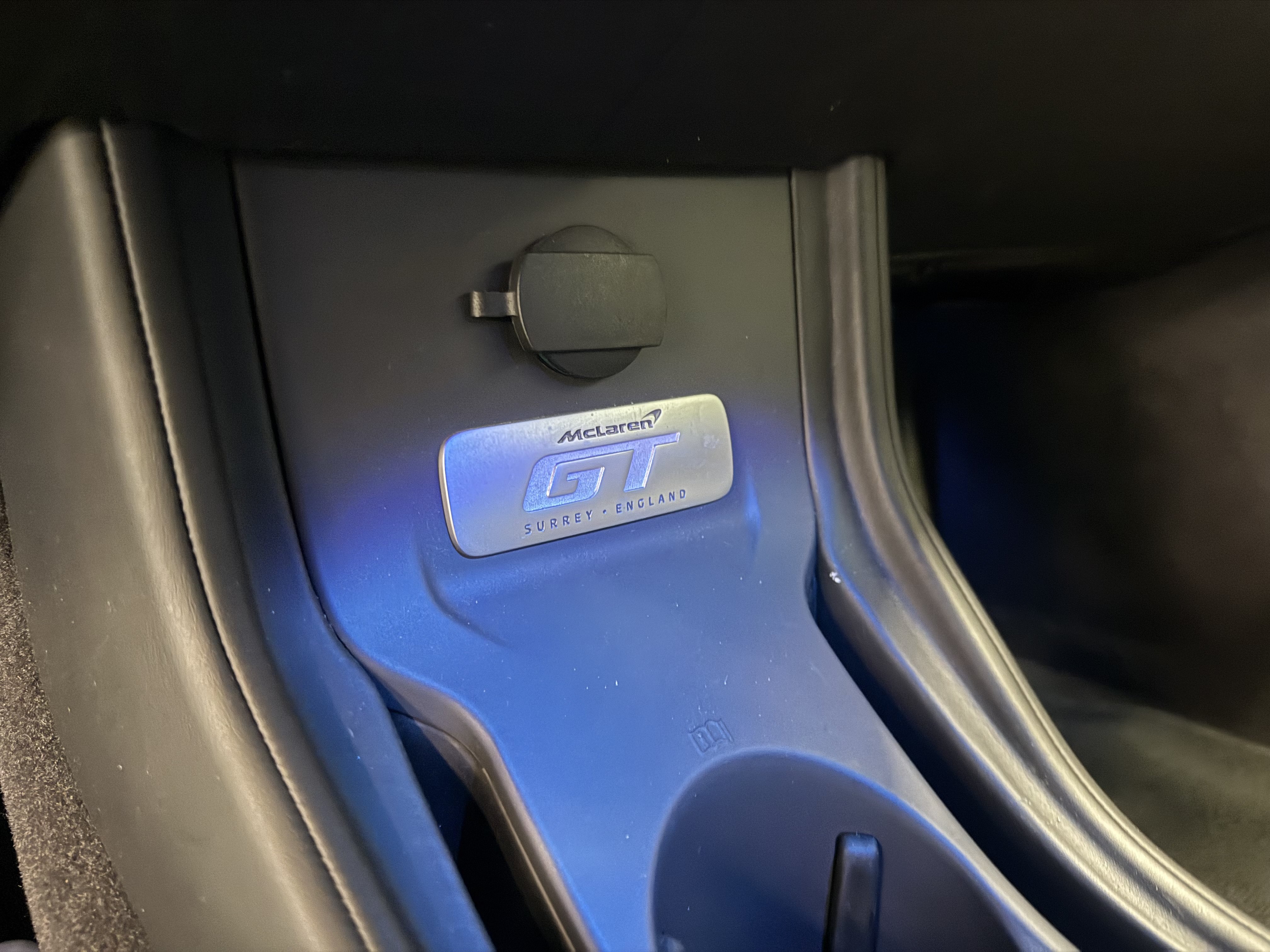 Used 2023 McLaren GT RWD image 5