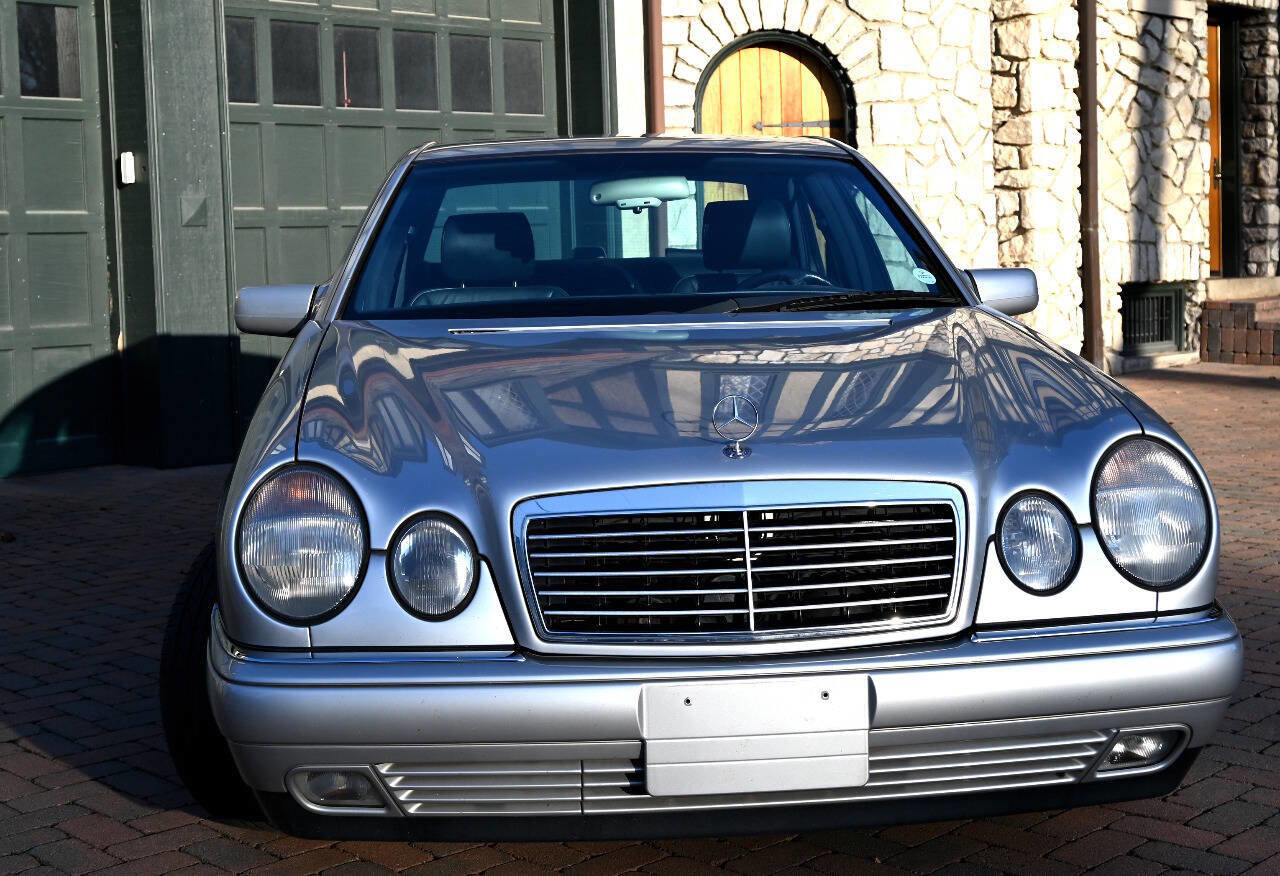 Used 1997 Mercedes-Benz E 420 image 3