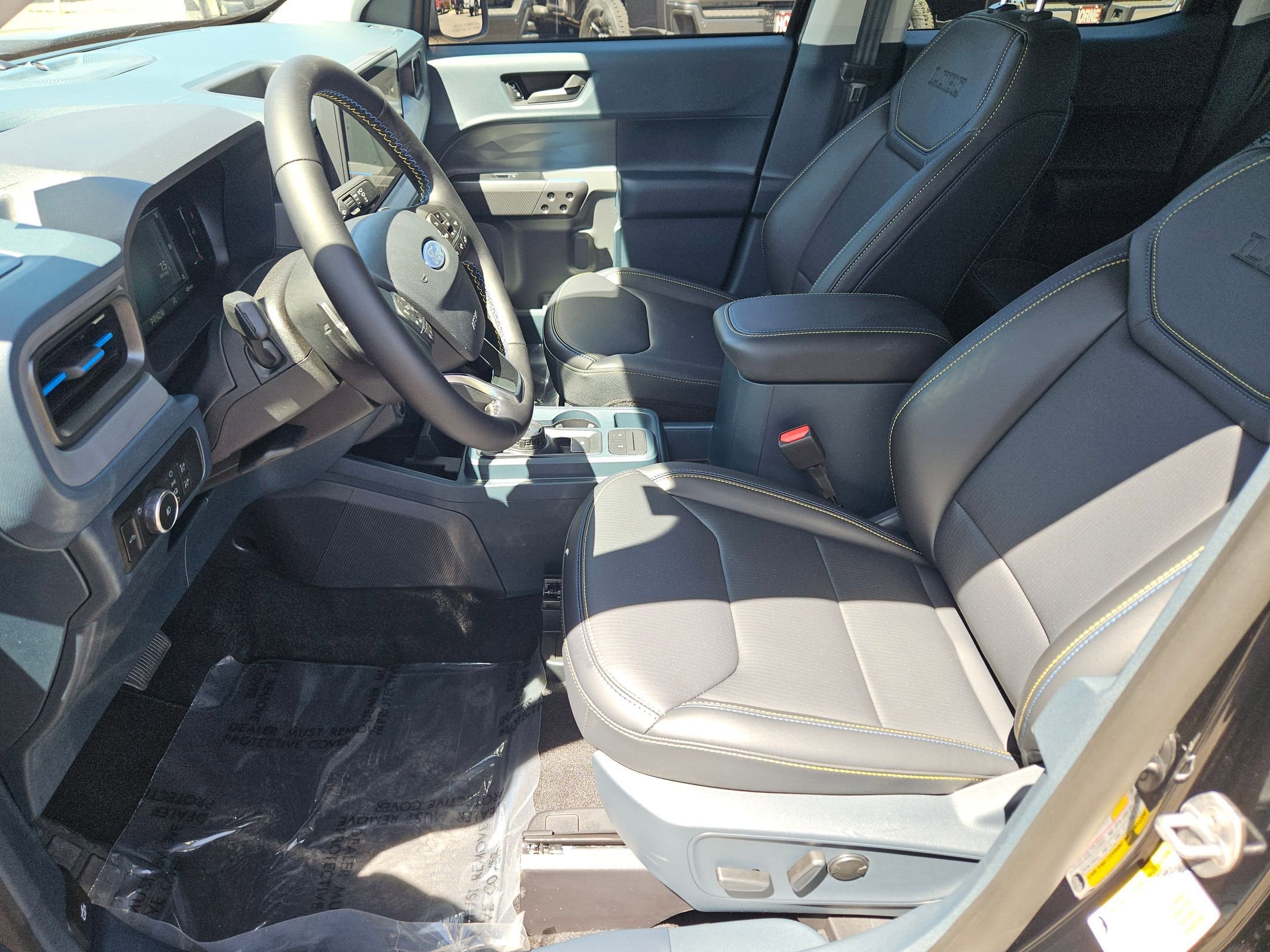 New 2025 Ford Maverick Lobo image 15