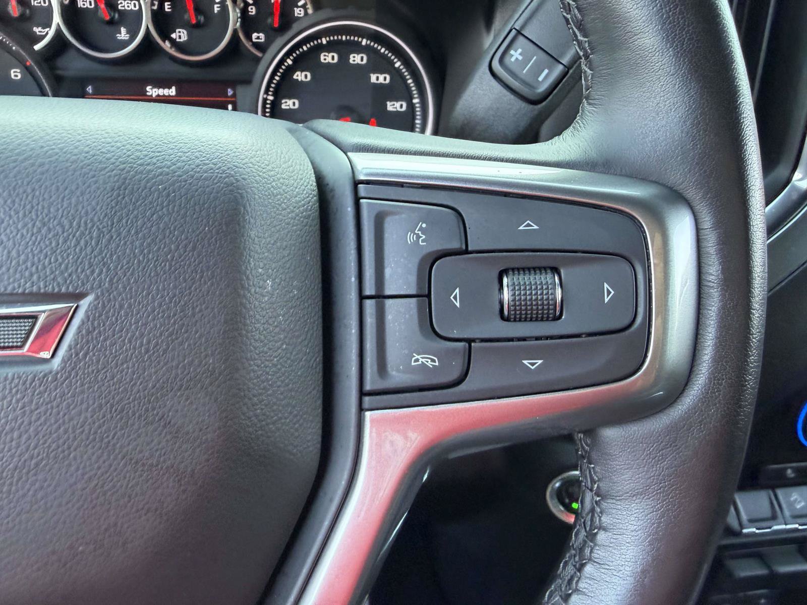 Used 2020 Chevrolet Silverado 1500 RST AWD/4WD image 26