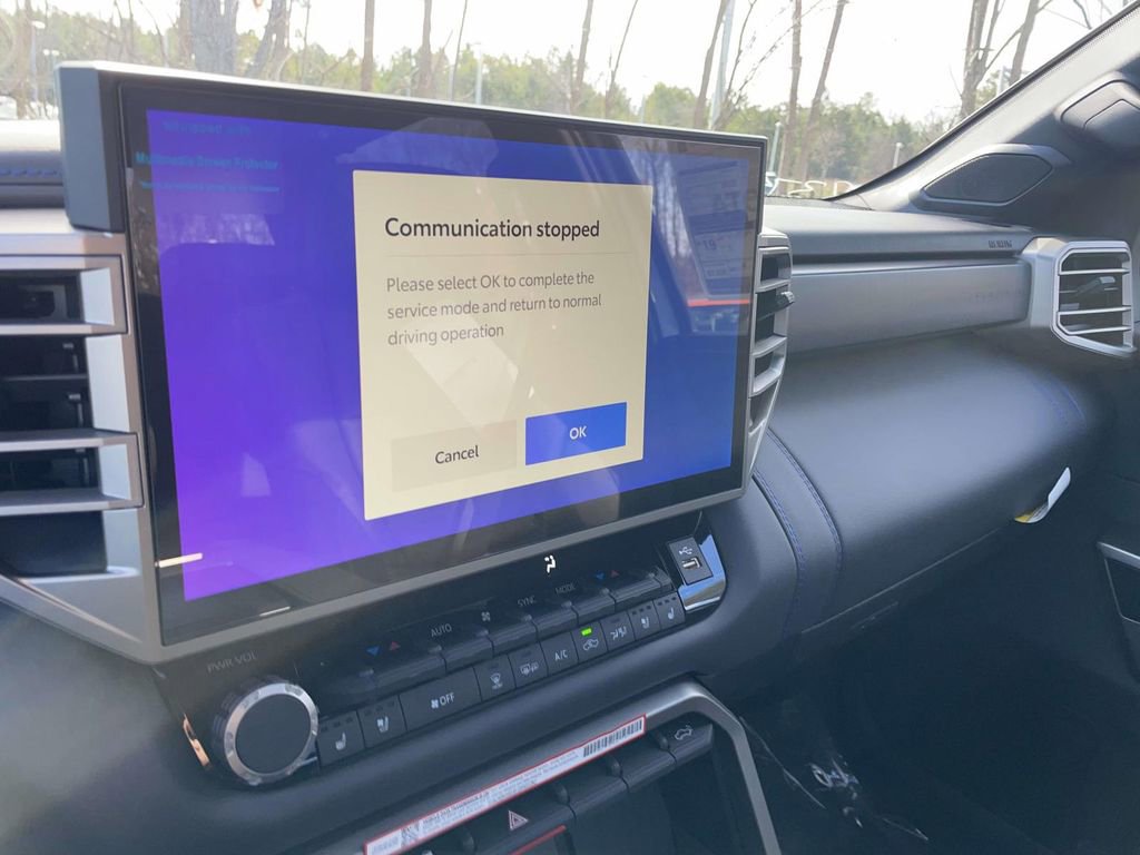 New 2026 Toyota Tundra Platinum image 39