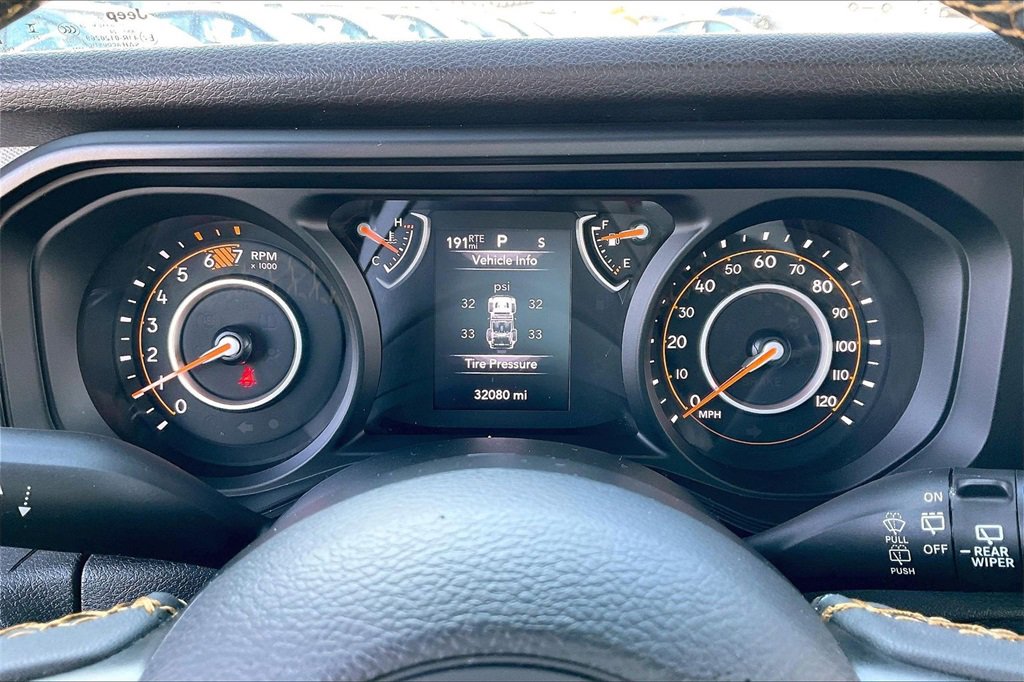 Used 2024 Jeep Wrangler Sport S image 19