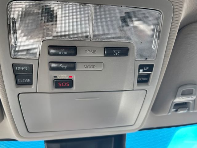 Used 2018 Toyota Avalon Limited w/ All Weather Liner Package FWD image 20