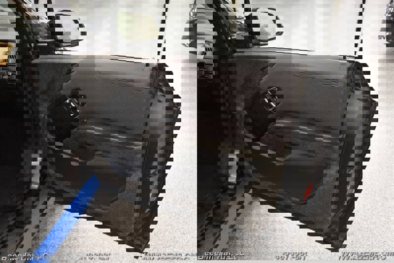 Used 2017 BMW i3 image 32