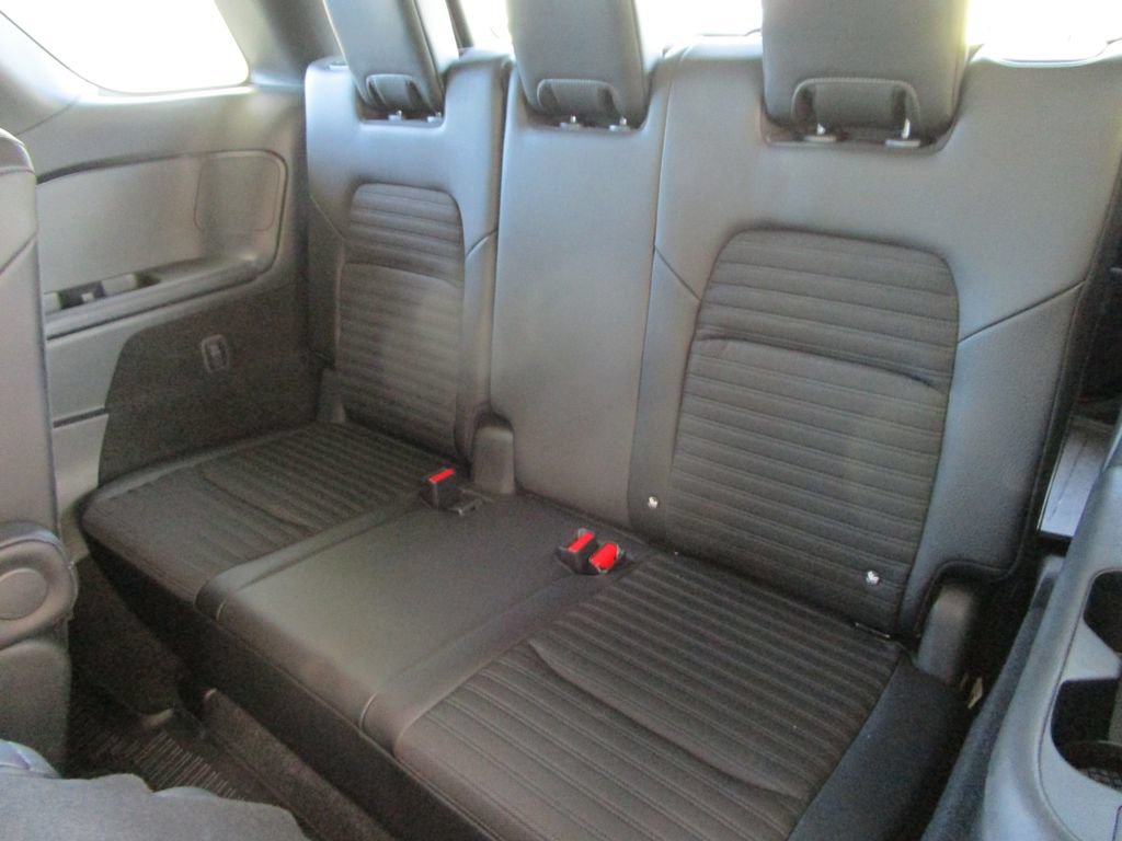 Used 2024 Nissan Pathfinder Rock Creek AWD/4WD image 17