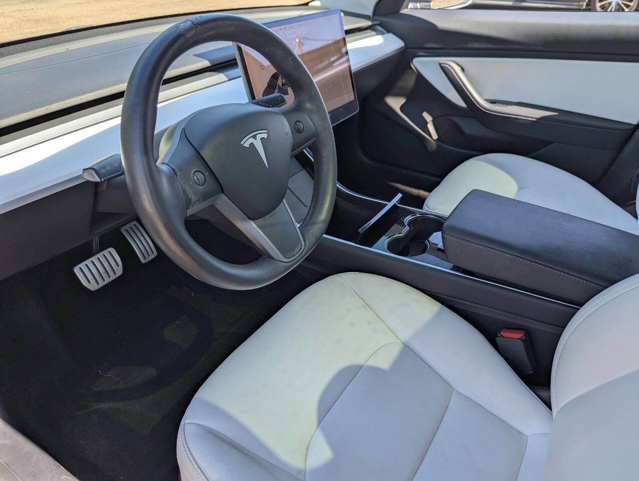 Used 2020 Tesla Model 3 Performance image 23