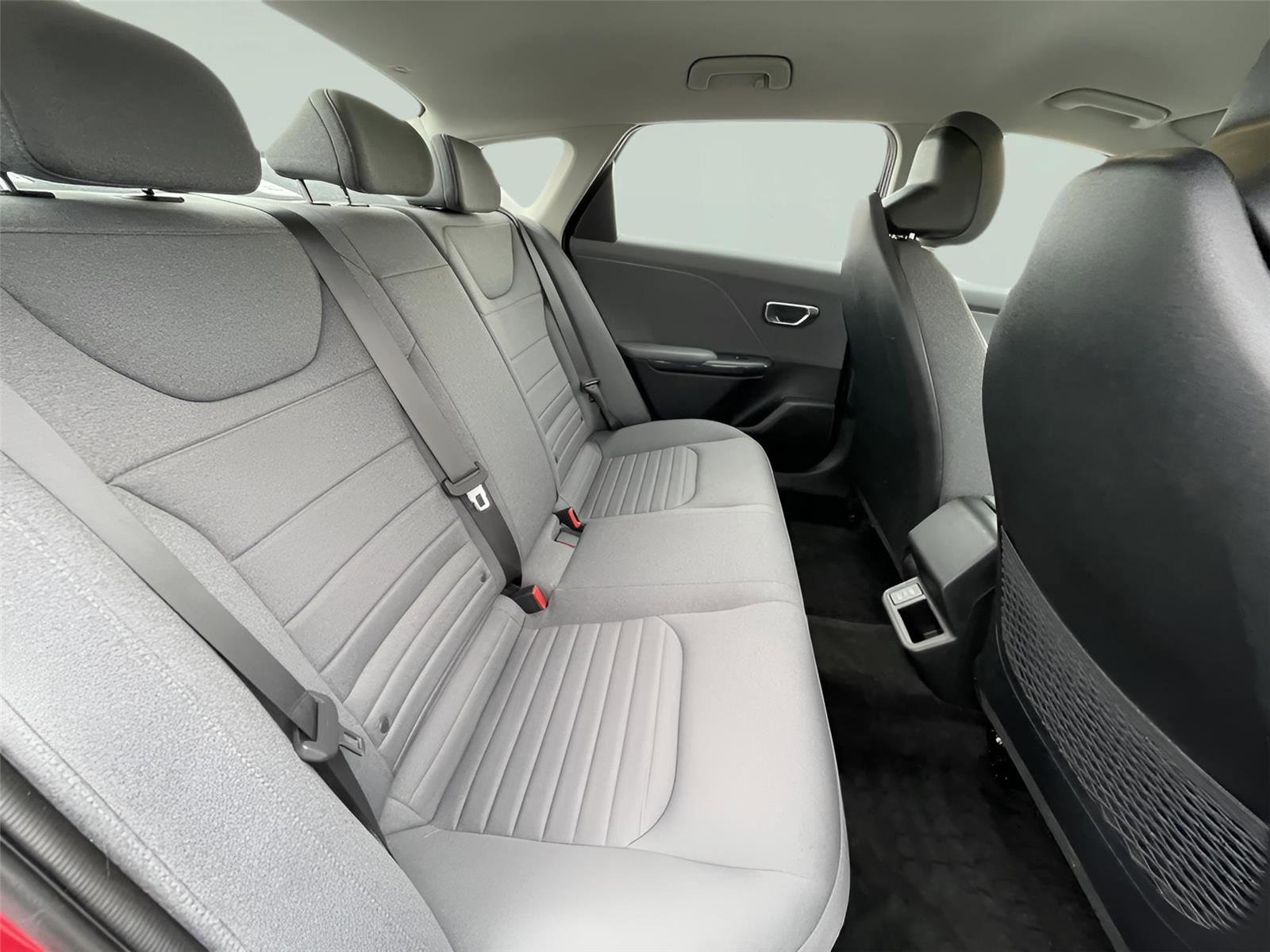 Used 2025 Kia K4 EX image 20