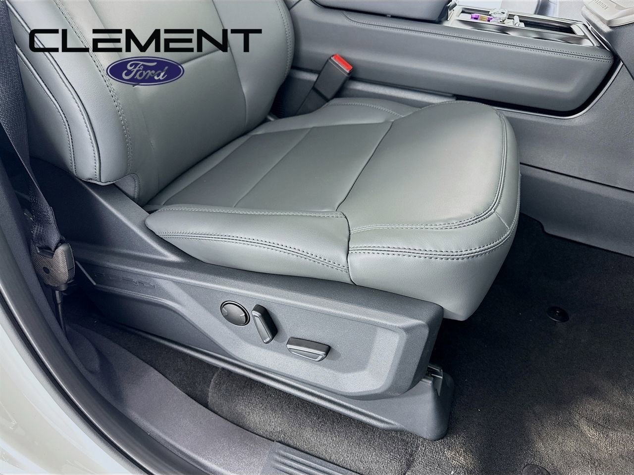 New 2026 Ford Expedition Max Active image 31