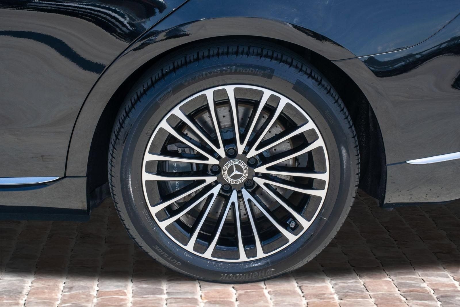 Used 2022 Mercedes-Benz S 500 4MATIC image 38
