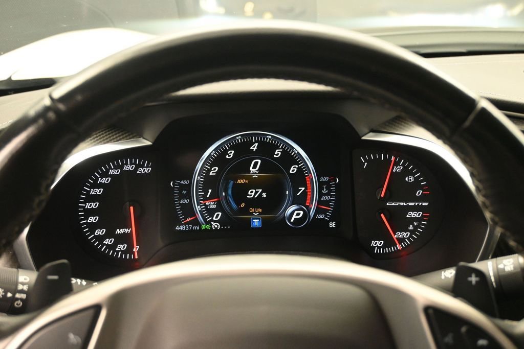 Used 2017 Chevrolet Corvette Grand Sport RWD image 12