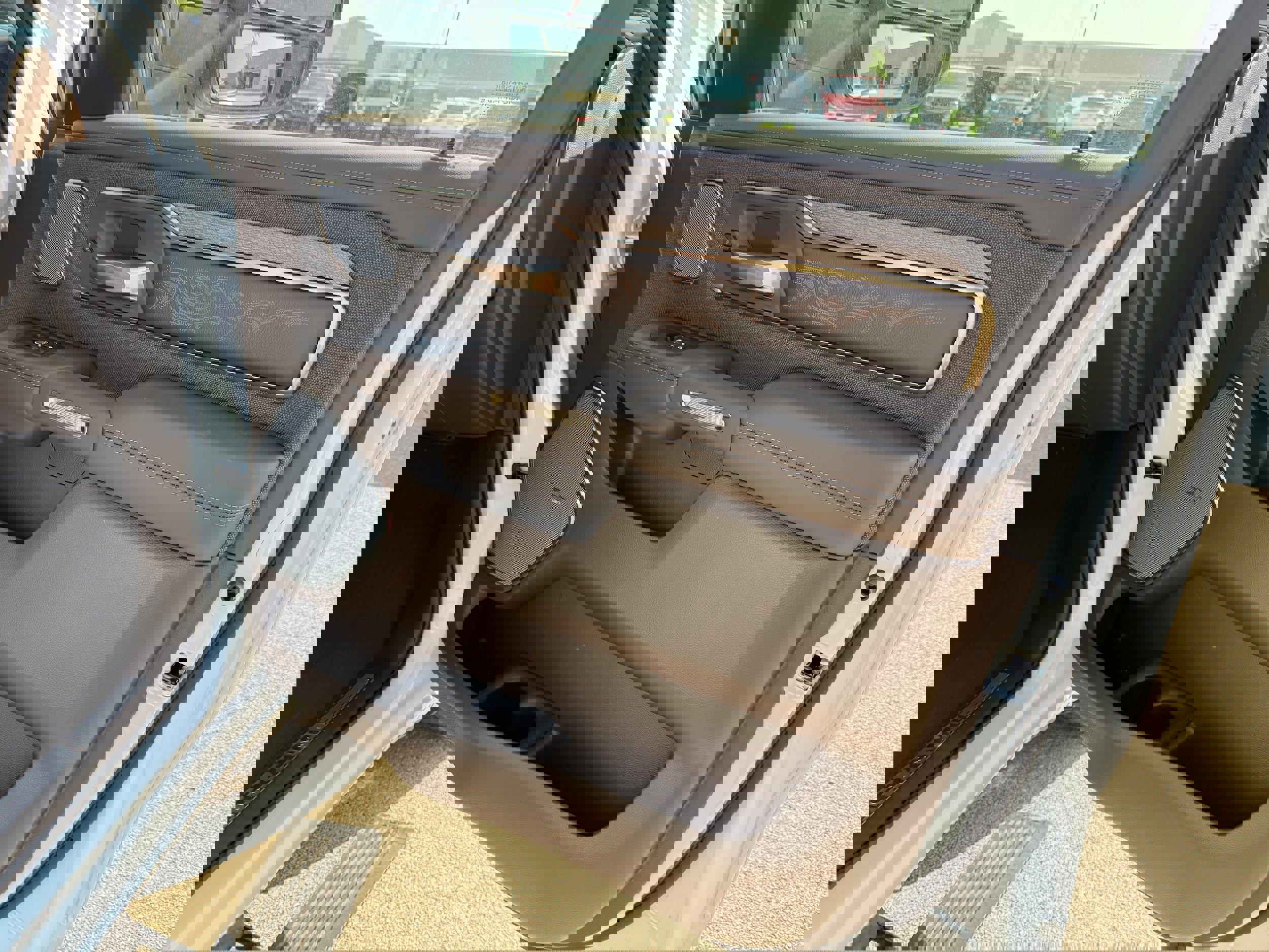 New 2025 RAM 1500 Limited image 17