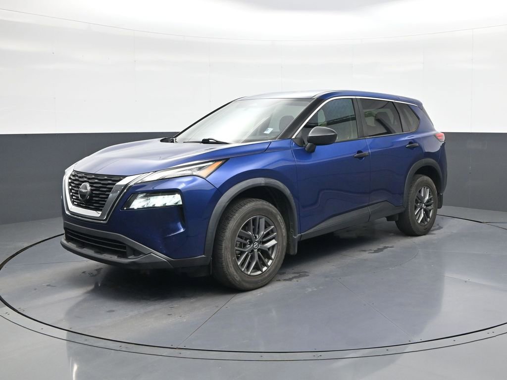 Used 2021 Nissan Rogue S FWD image 3