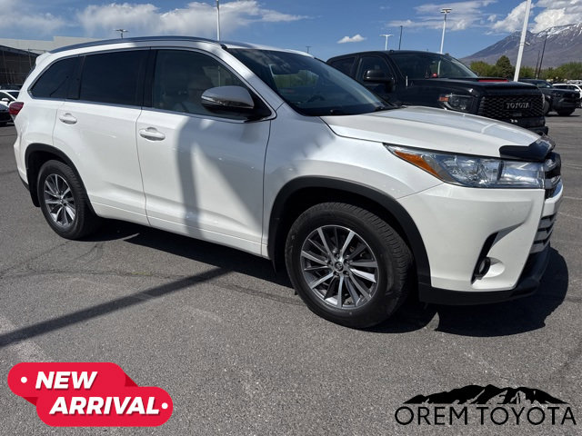 Used 2018 Toyota Highlander XLE image 15
