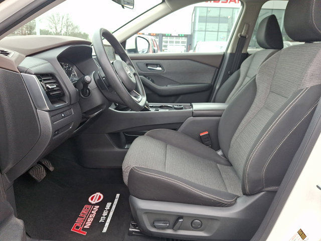 Certified 2022 Nissan Rogue SV AWD/4WD image 13