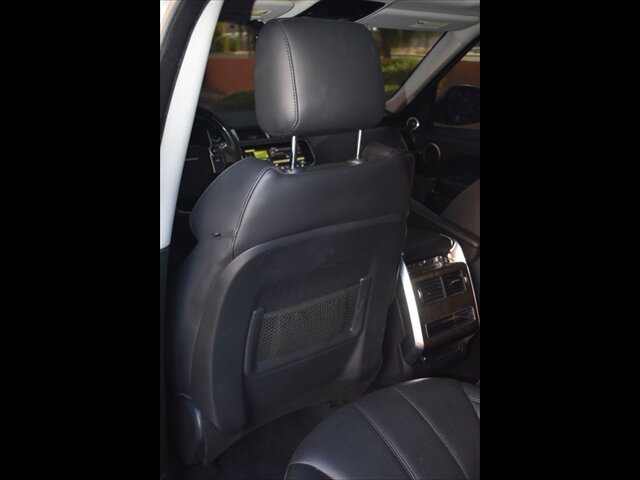 Used 2017 Land Rover Range Rover Sport HSE AWD/4WD image 20