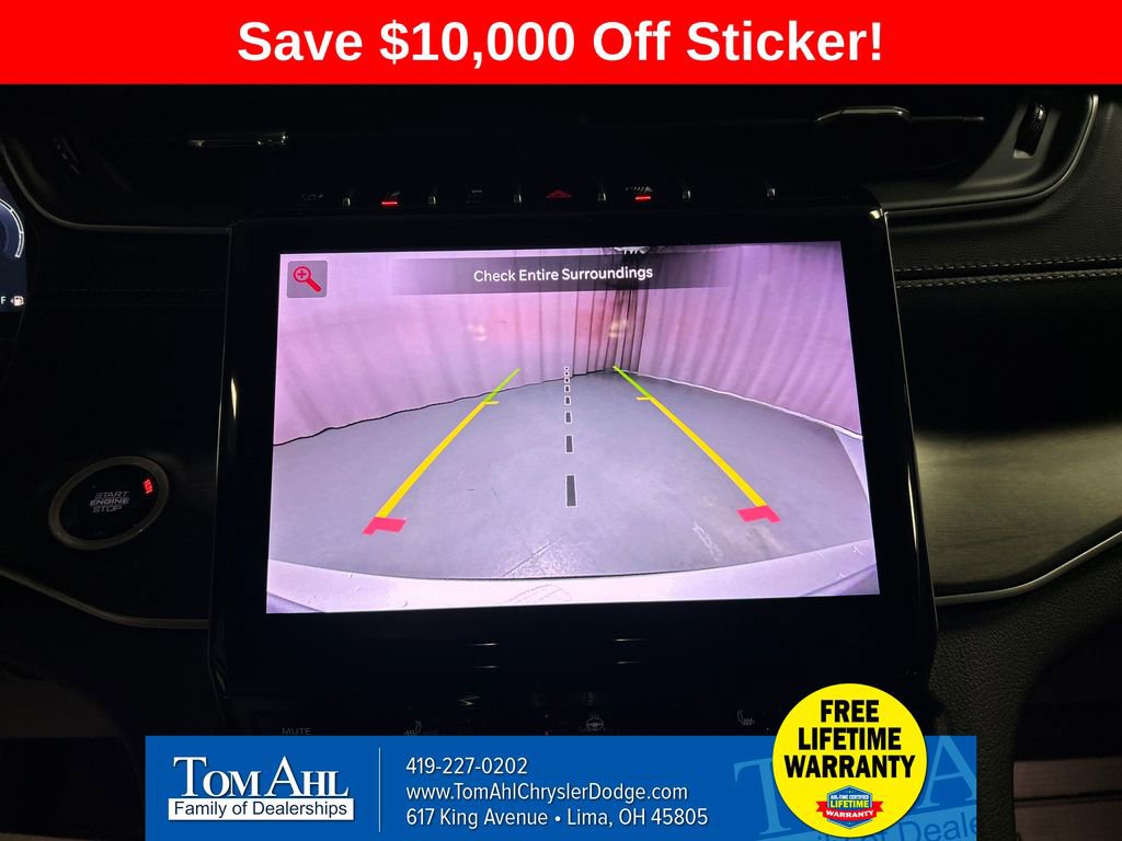 New 2025 Jeep Grand Cherokee L Limited w/ Black Appearance Package image 16