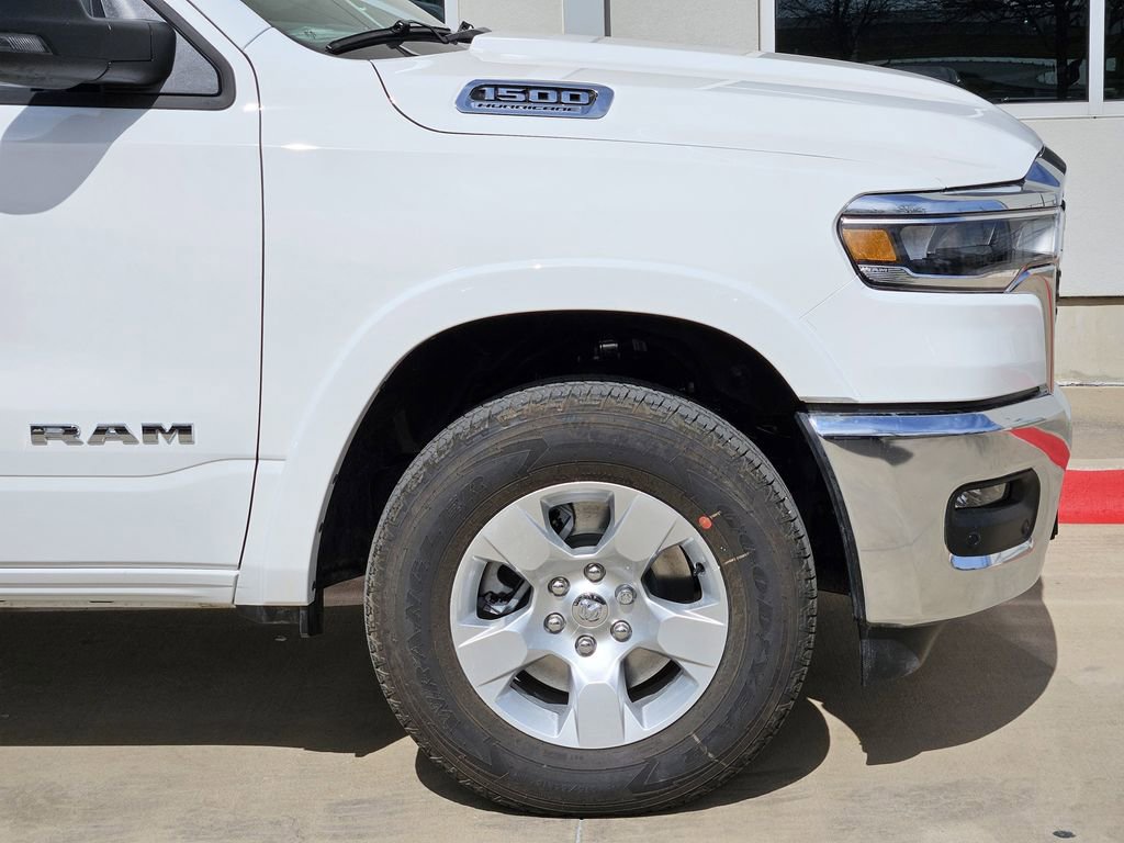 New 2026 RAM 1500 4x4 Crew Cab image 7