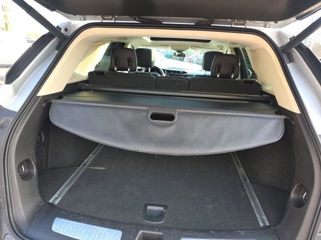 Used 2017 Cadillac XT5 Luxury w/ Driver Awareness Package image 25