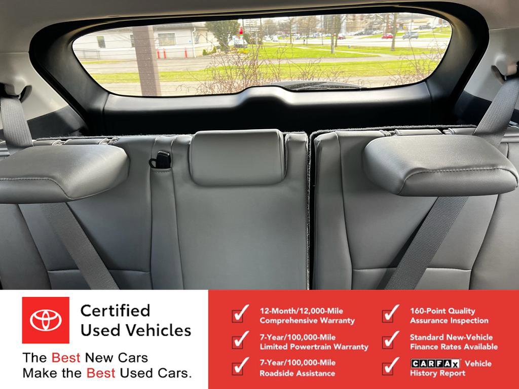 Certified 2026 Toyota Highlander XLE image 8