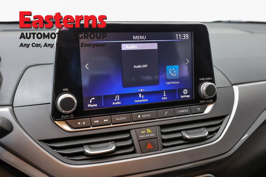 Used 2025 Nissan Altima 2.5 SR FWD image 19