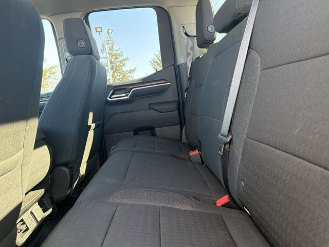 Used 2022 Chevrolet Silverado 1500 LT image 21