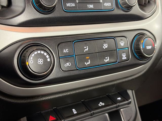 Used 2015 Chevrolet Colorado LT image 16