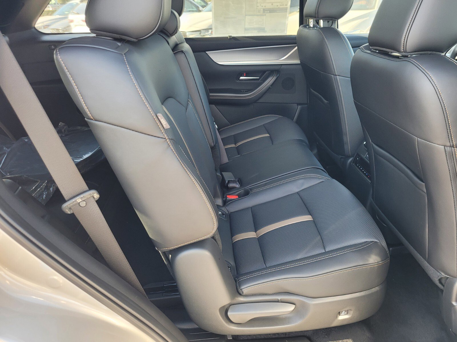 New 2025 MAZDA CX-90 3.3 Turbo S w/ Premium Package image 15