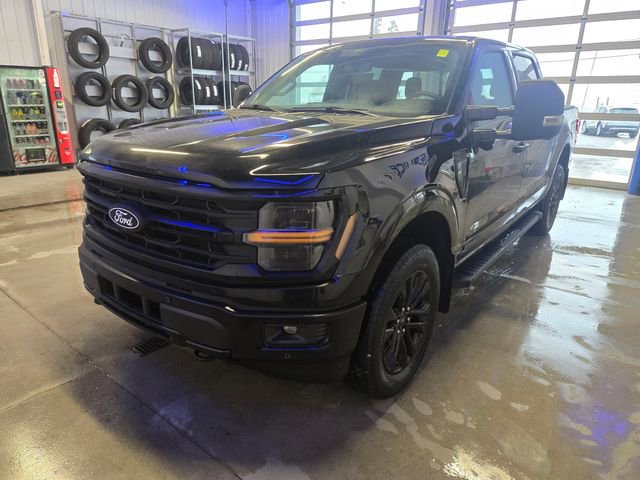 New 2026 Ford F150 XLT w/ Equipment Group 302A MID image 3