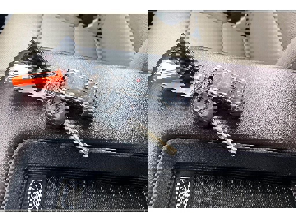 Used 2018 GMC Sierra 1500 SLT image 11