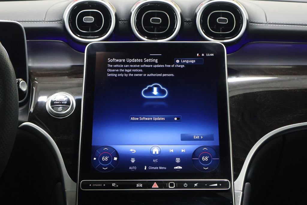 Certified 2025 Mercedes-Benz GLC 300 4MATIC image 19