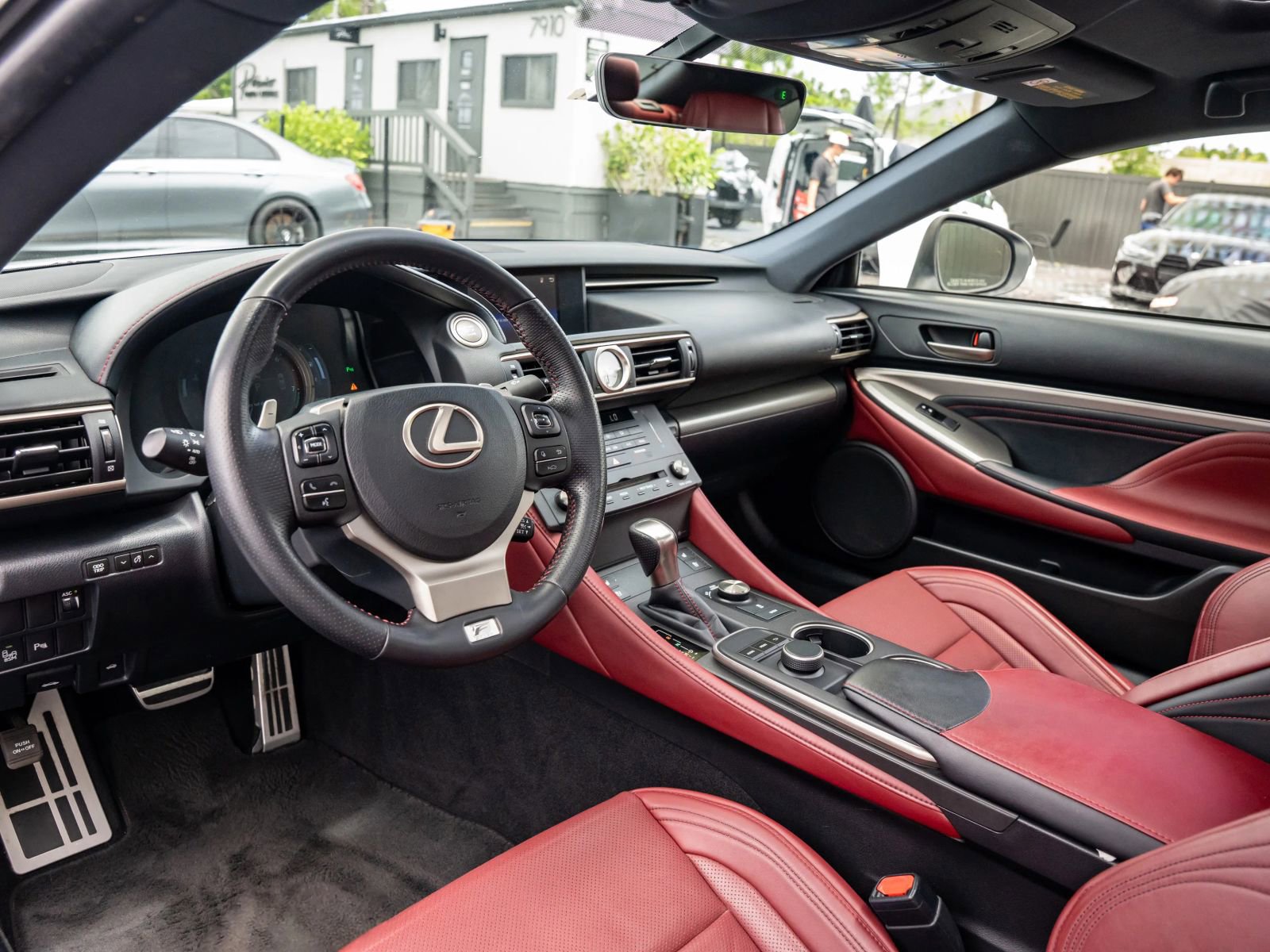 Used 2017 Lexus RC 200t F Sport RWD image 16