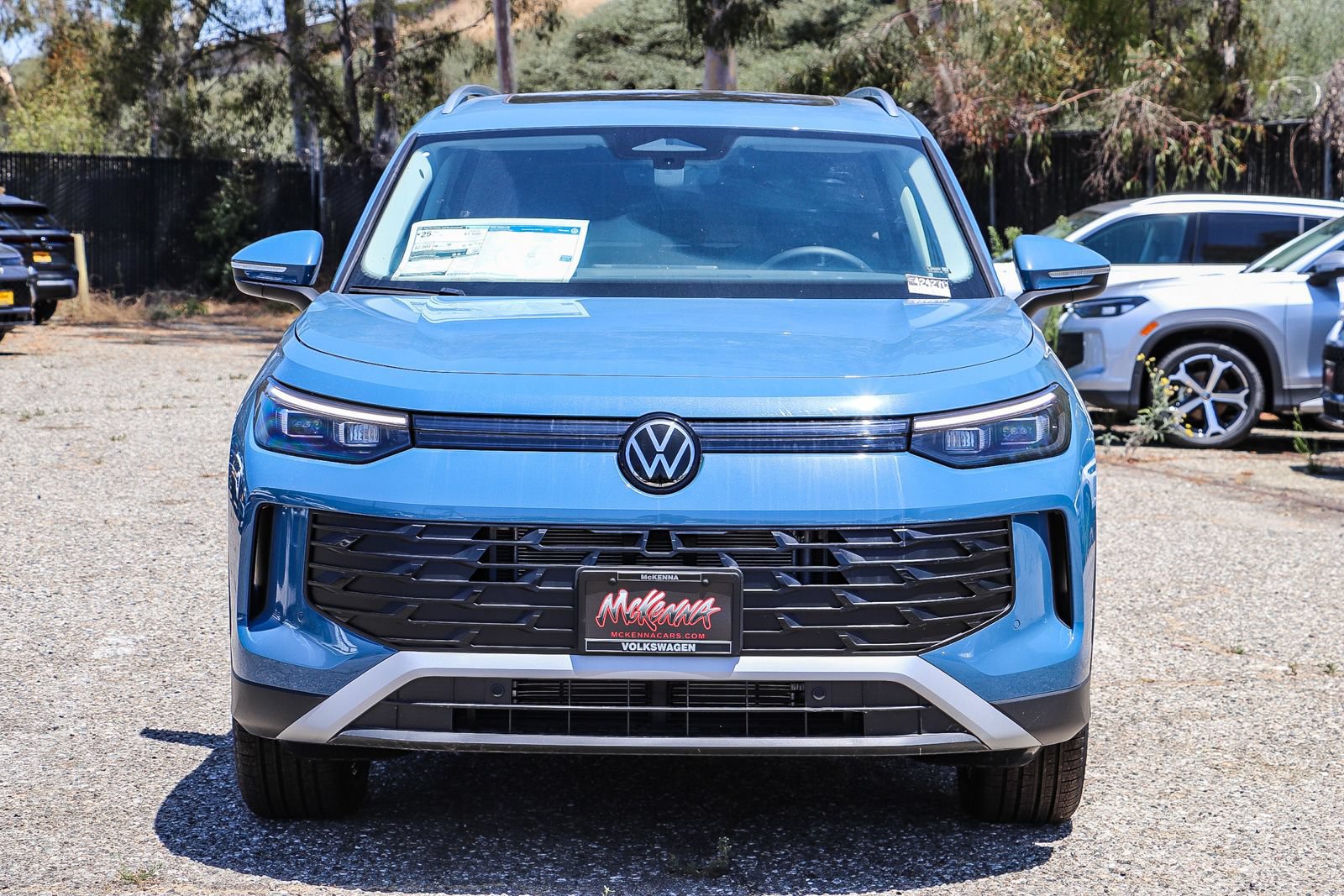 New 2026 Volkswagen Tiguan SE AWD/4WD image 2