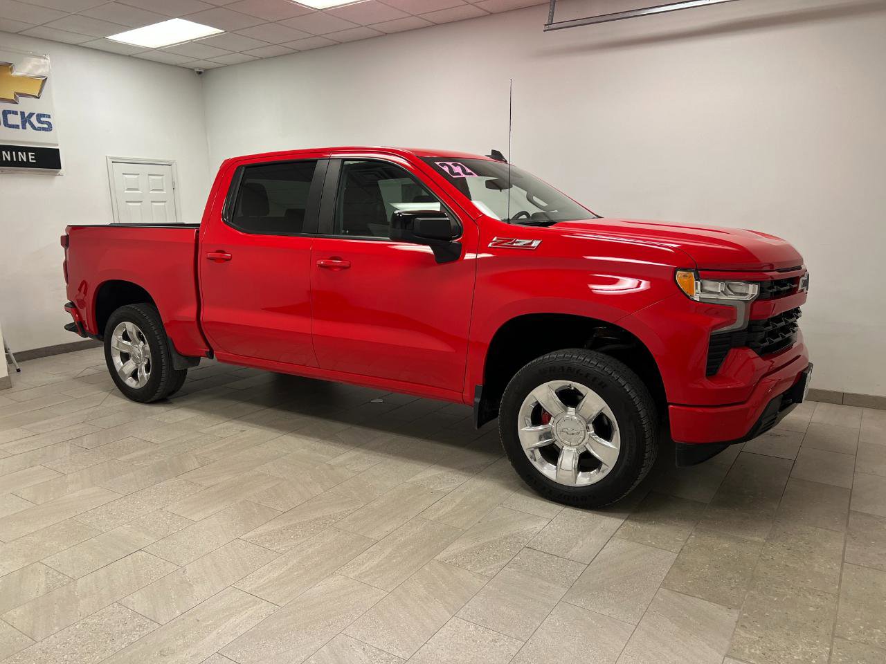 Used 2022 Chevrolet Silverado 1500 RST image 14