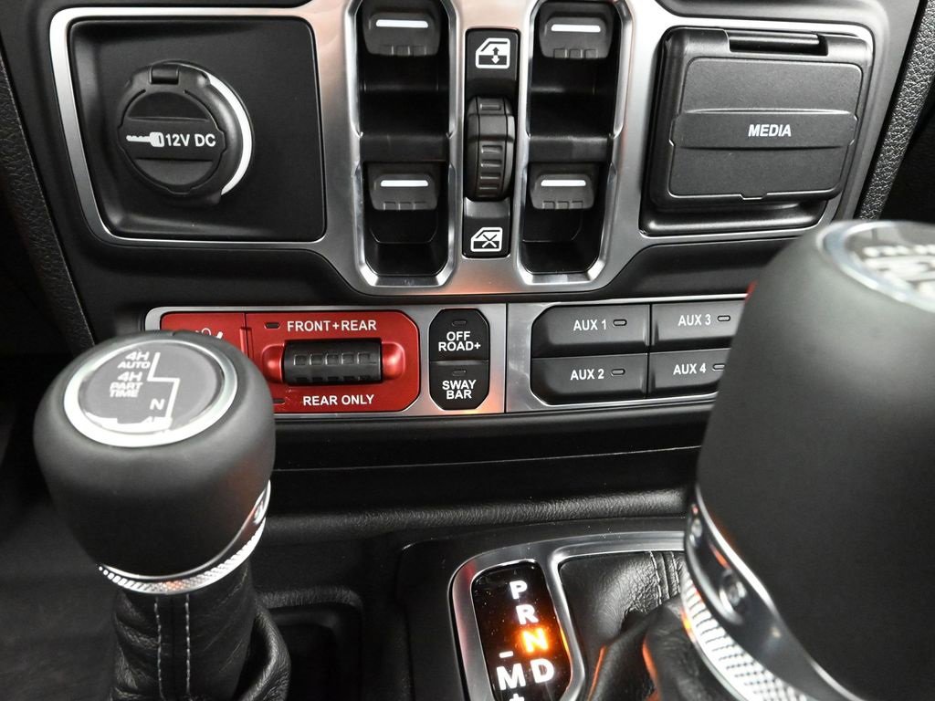 New 2025 Jeep Wrangler Unlimited Rubicon 392 image 28