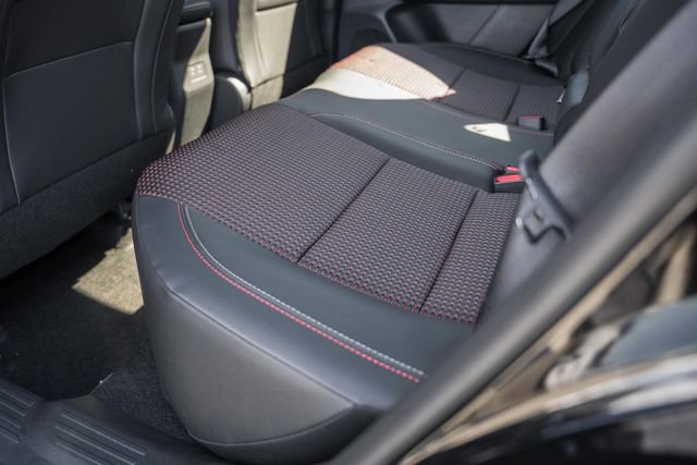 New 2026 Nissan Kicks SR w/ Cold Weather Package image 33