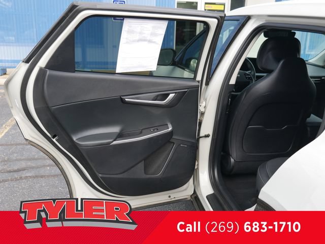 Used 2022 Kia EV6 Wind w/ Wind Technology Package AWD/4WD image 18