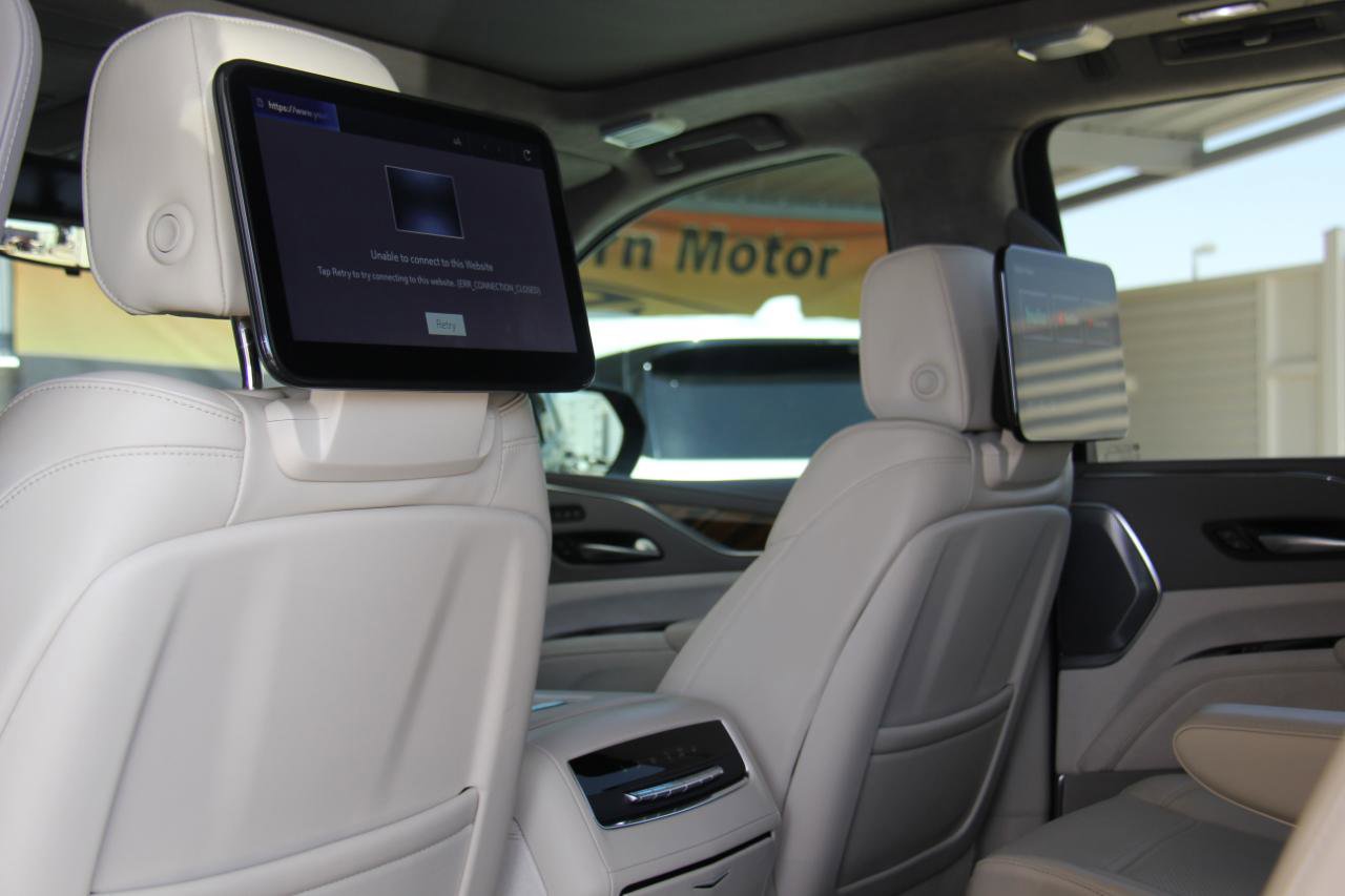 Used 2023 Cadillac Escalade ESV Sport Platinum AWD/4WD image 40