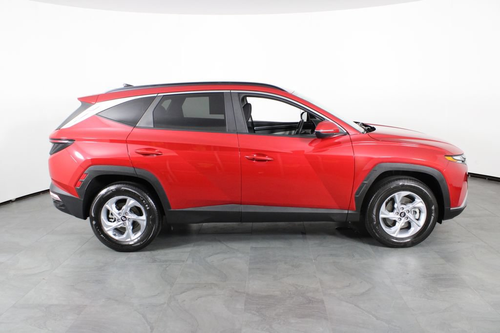 Certified 2022 Hyundai Tucson SEL AWD/4WD image 12