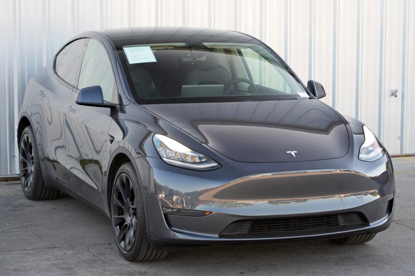 Used 2021 Tesla Model Y Long Range image 51