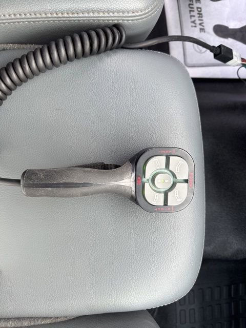 Used 2011 Ford F350 XL w/ Skid Plate Pkg image 42