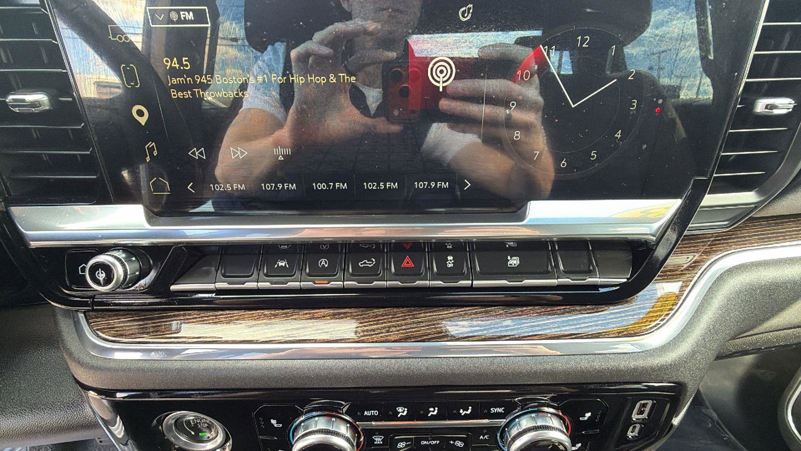 Used 2023 GMC Sierra 1500 Elevation image 23