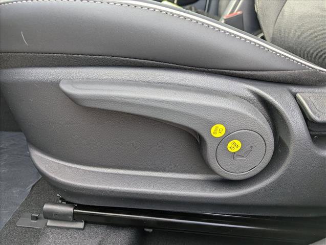 New 2026 Hyundai Venue SEL image 11