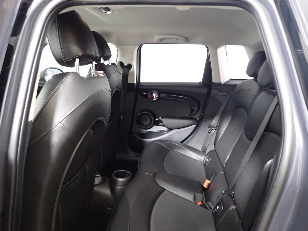 Used 2016 MINI Cooper S FWD image 26