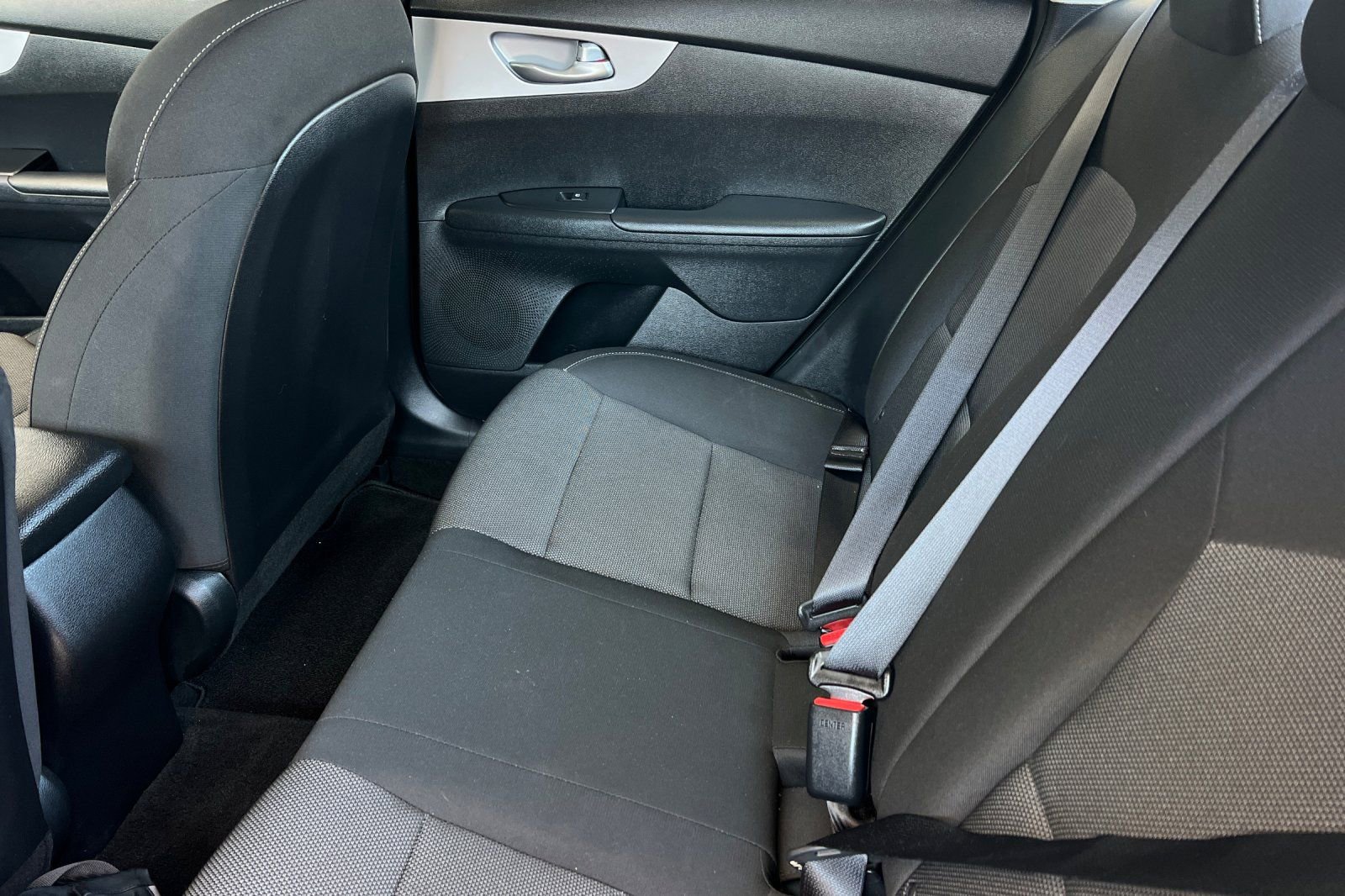 Used 2024 Kia Forte LXS FWD image 13