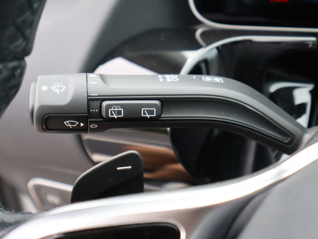 Used 2021 Mercedes-Benz GLA 250 image 35