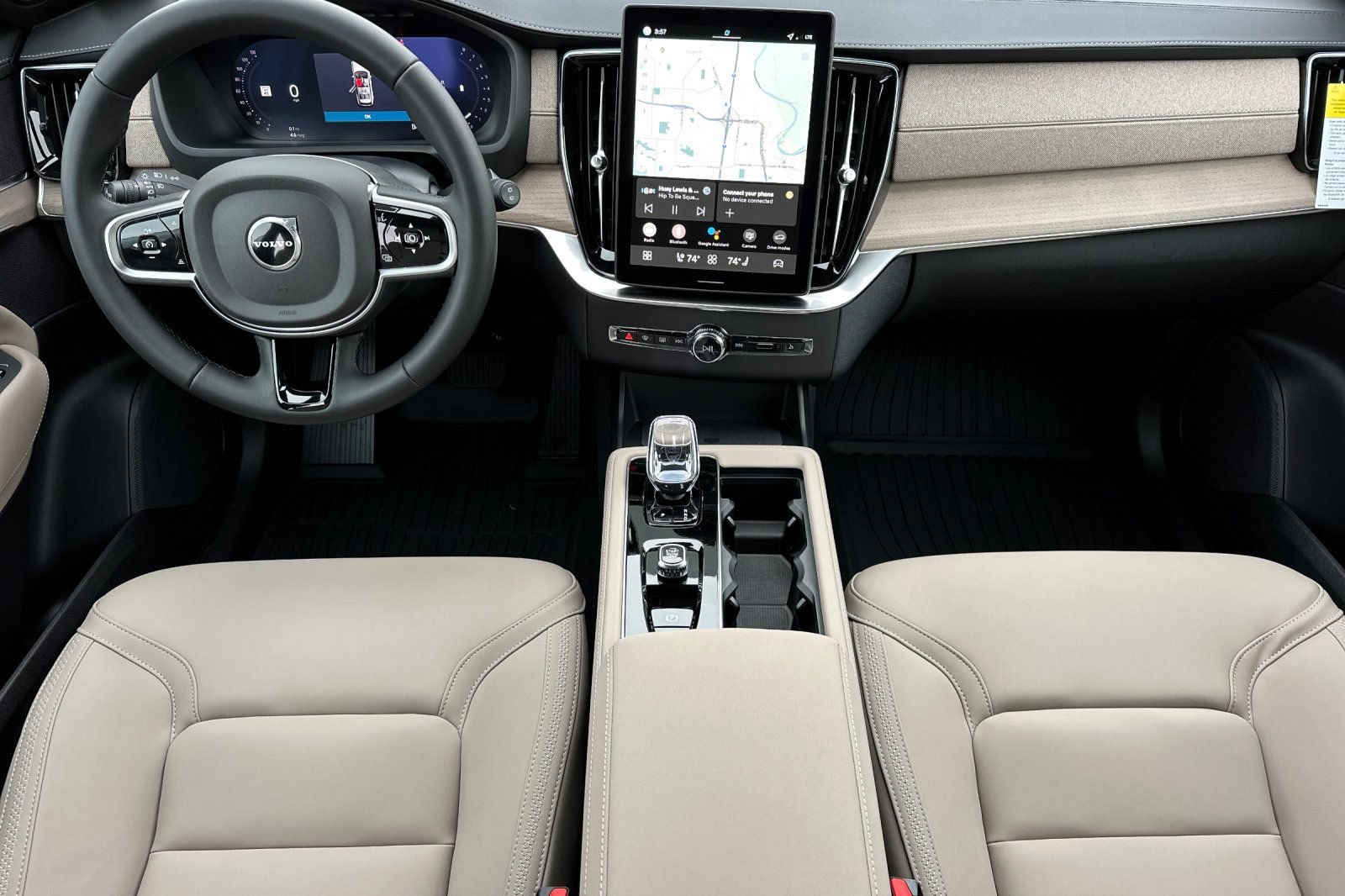 New 2026 Volvo XC90 B5 Core w/ Protection Package Premier AWD/4WD image 12